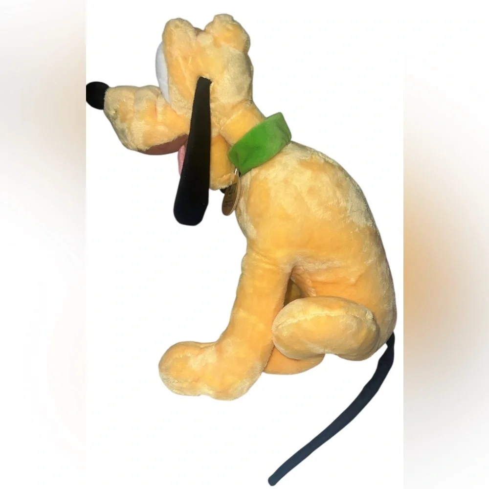 Disney adorable pluto